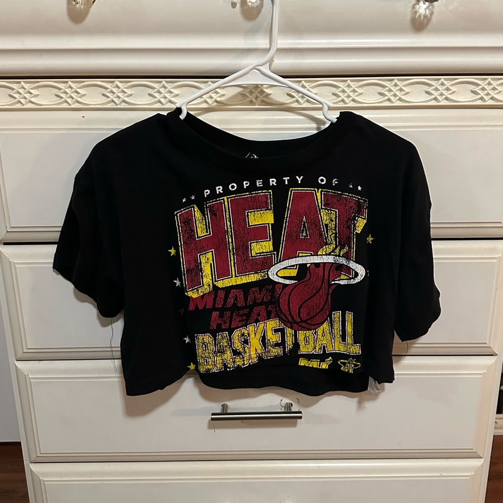 Miami Heat crop tee